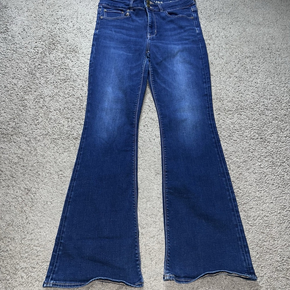 American Eagle Outfitters High Rise Flared Jeans in Dark Blue